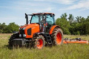 100 TO 174 HP TRACTORS