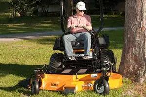 ZERO TURN MOWERS